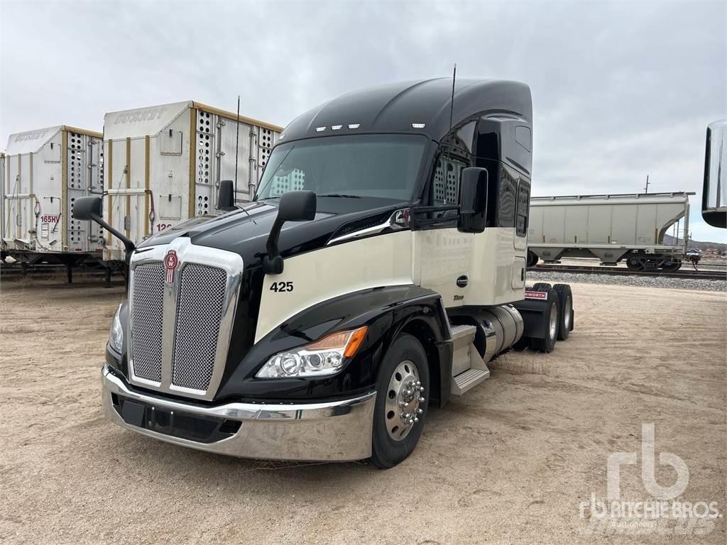 Kenworth T680 Motrici e Trattori Stradali