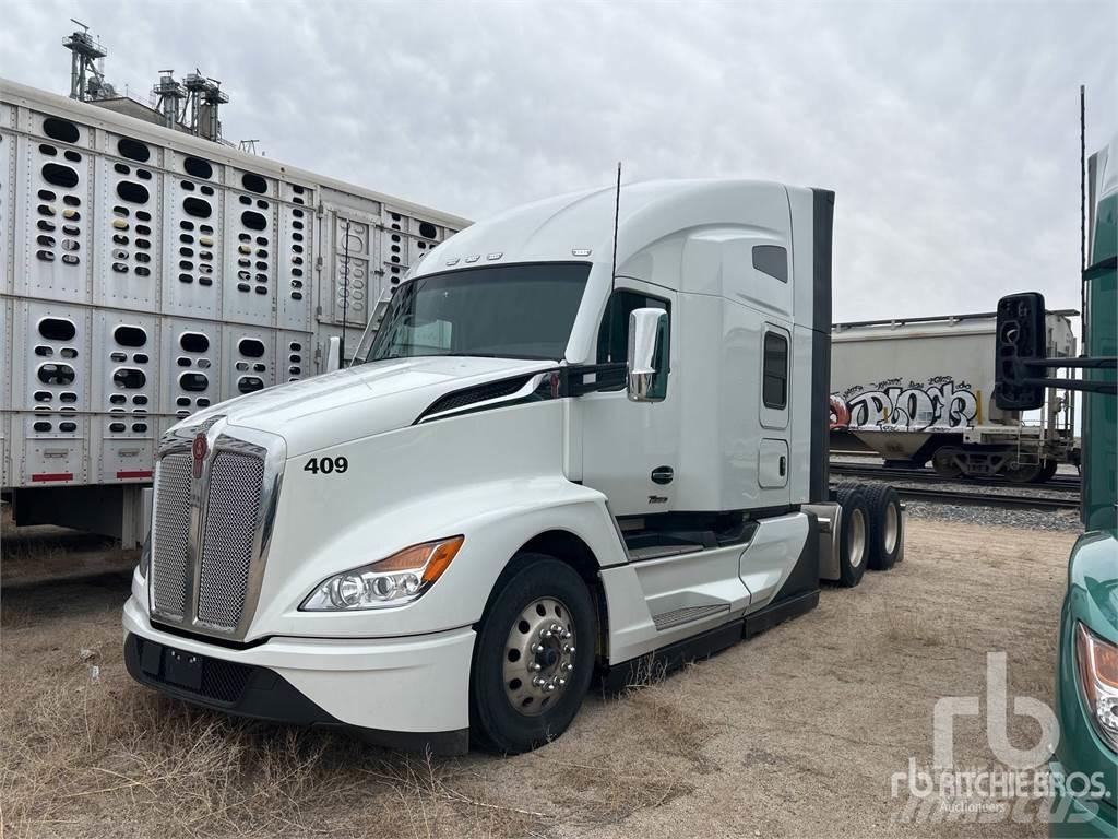 Kenworth T680 Motrici e Trattori Stradali