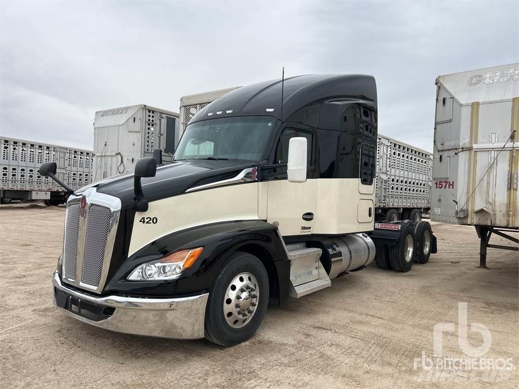 Kenworth T680 Motrici e Trattori Stradali