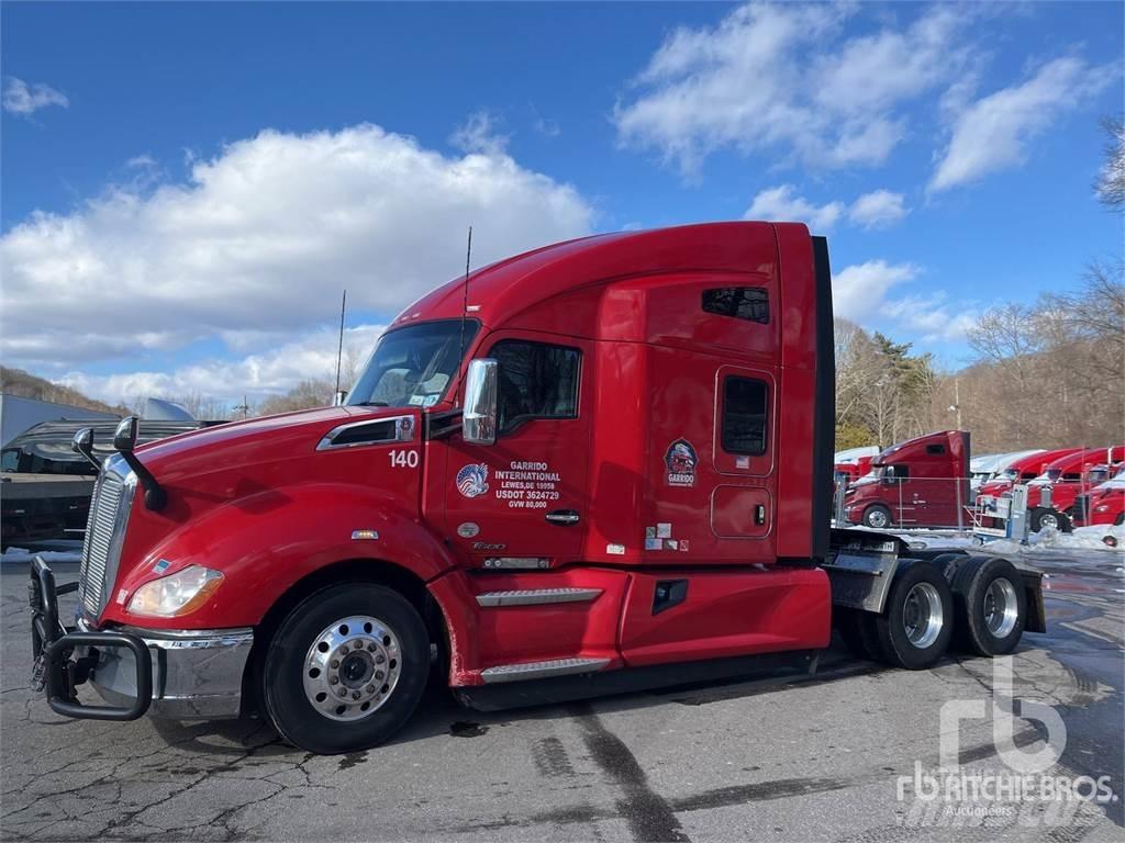 Kenworth T680 Motrici e Trattori Stradali