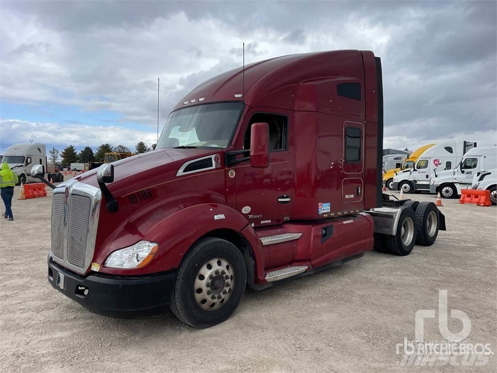 Kenworth T680 Motrici e Trattori Stradali