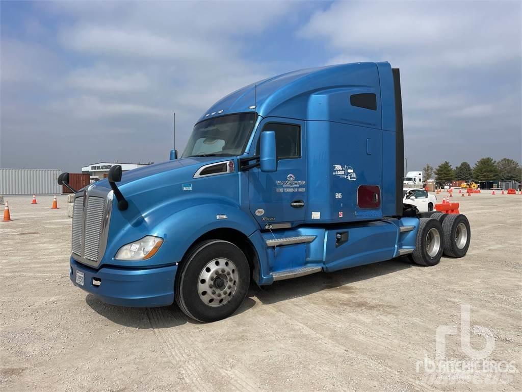 Kenworth T680 Motrici e Trattori Stradali
