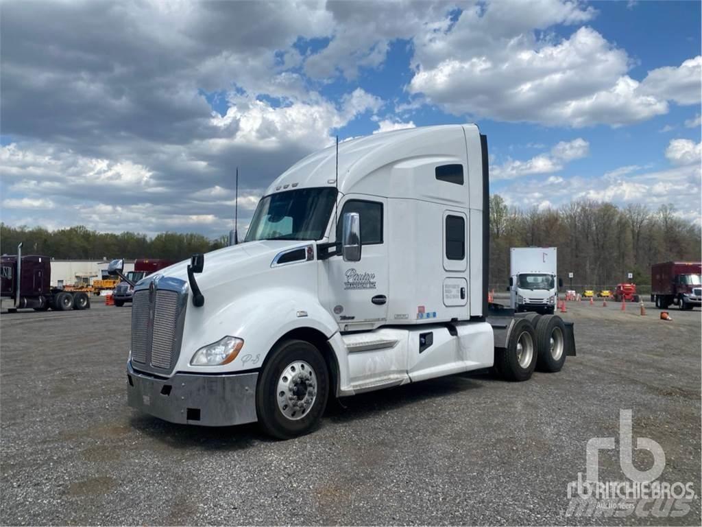Kenworth T680 Motrici e Trattori Stradali