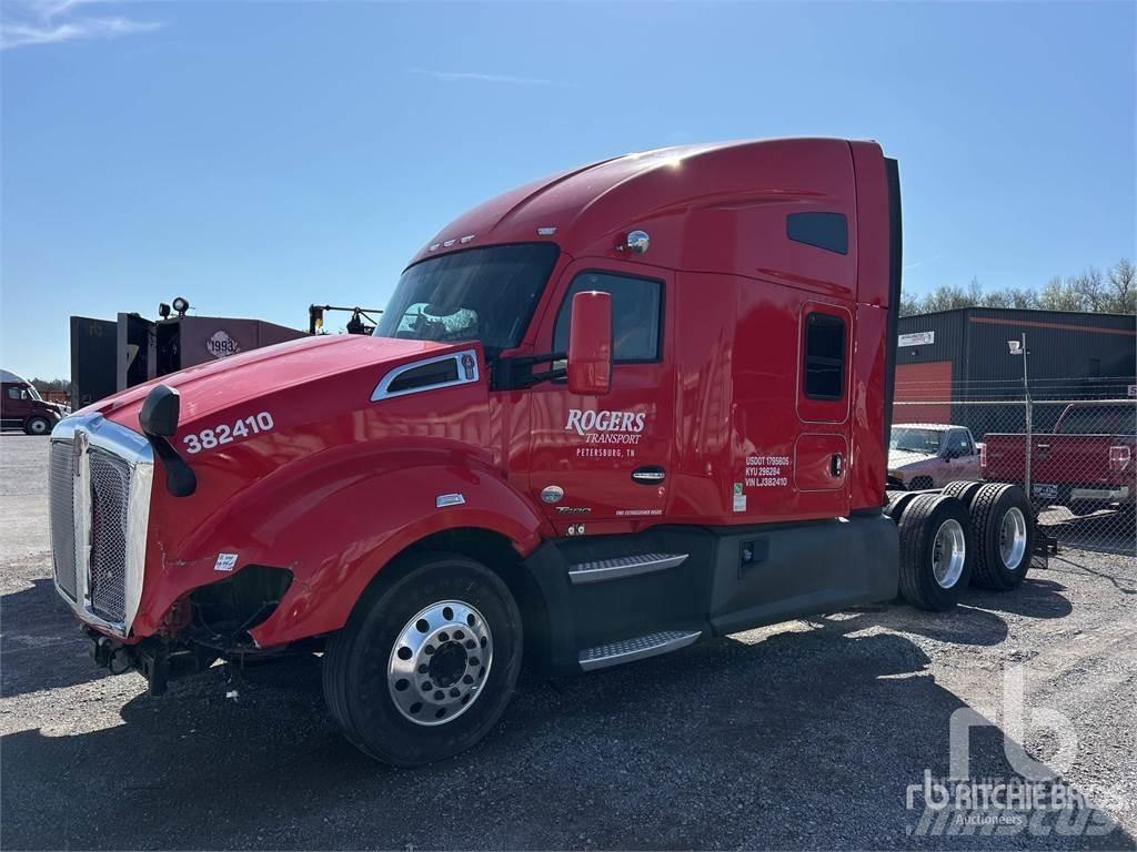 Kenworth T680 Motrici e Trattori Stradali