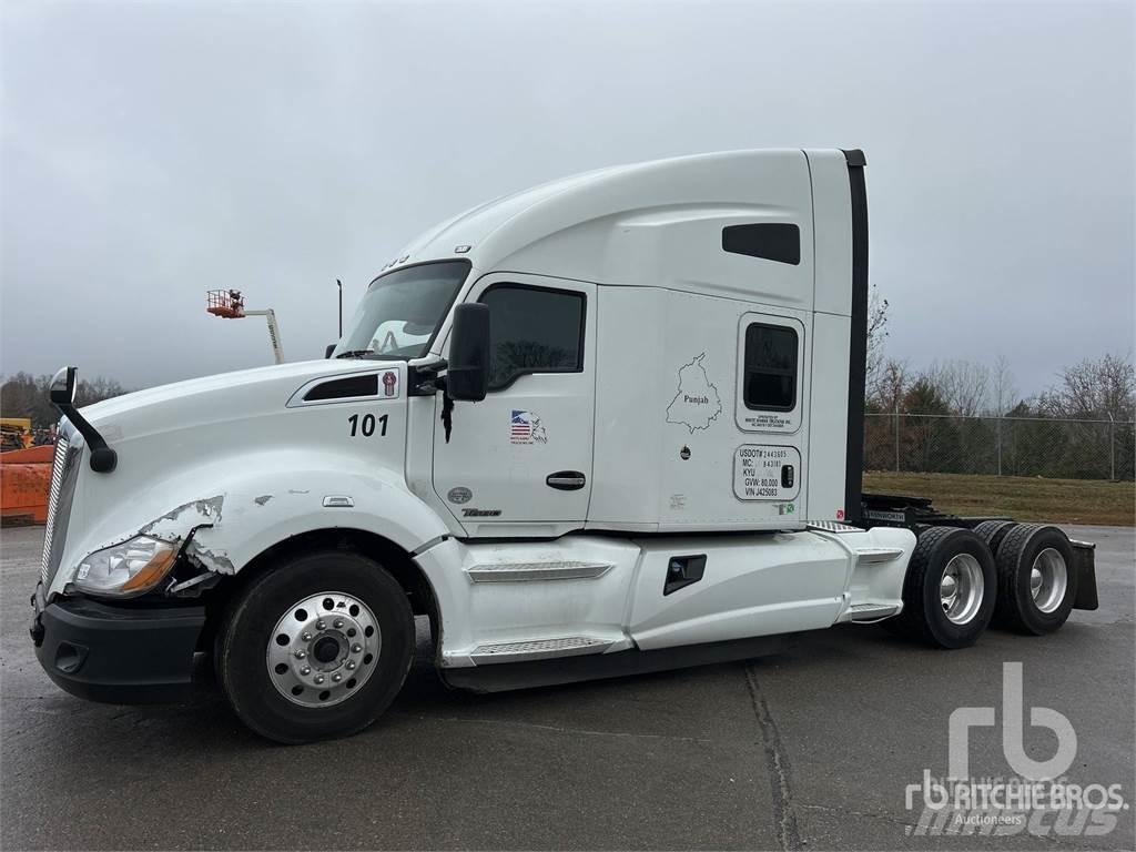 Kenworth T680 Motrici e Trattori Stradali