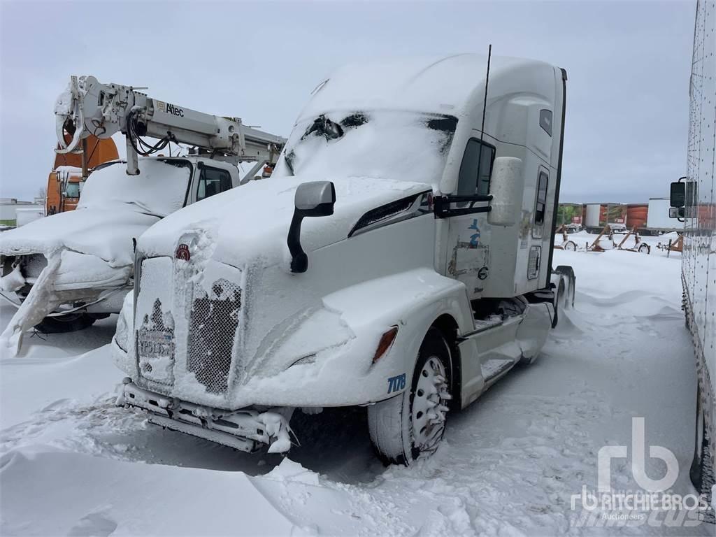 Kenworth T680 Motrici e Trattori Stradali