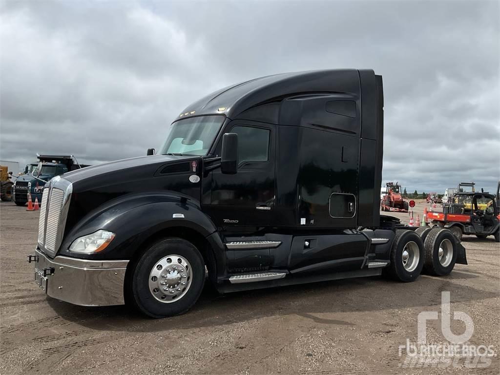 Kenworth T680 Motrici e Trattori Stradali