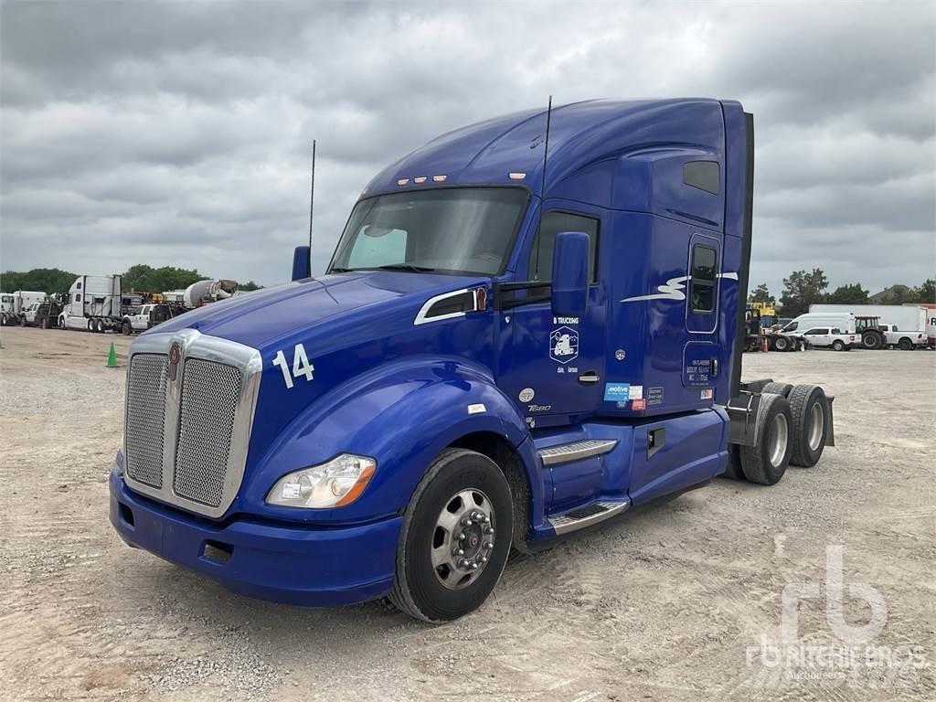 Kenworth T680 Motrici e Trattori Stradali
