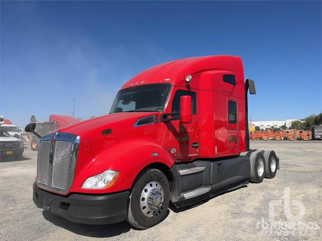 Kenworth T680 Motrici e Trattori Stradali