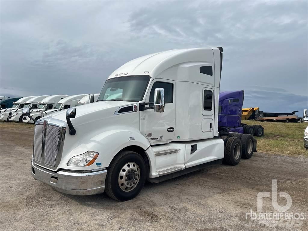 Kenworth T680 Motrici e Trattori Stradali