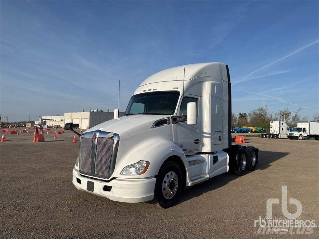 Kenworth T680 Motrici e Trattori Stradali