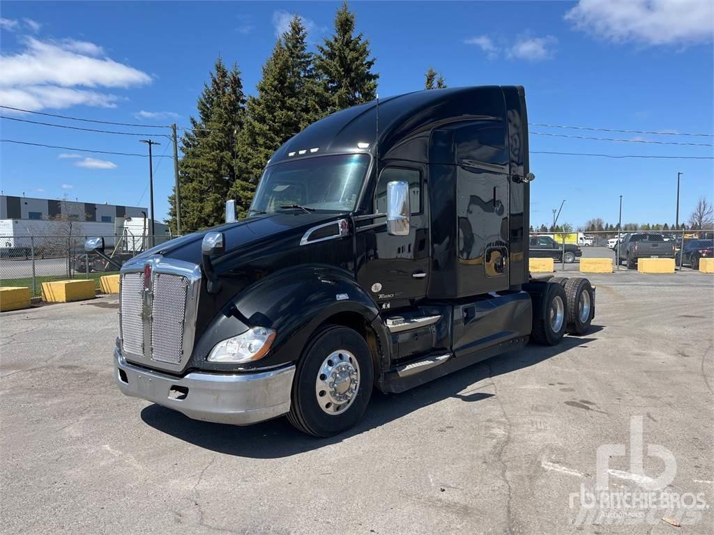 Kenworth T680 Motrici e Trattori Stradali