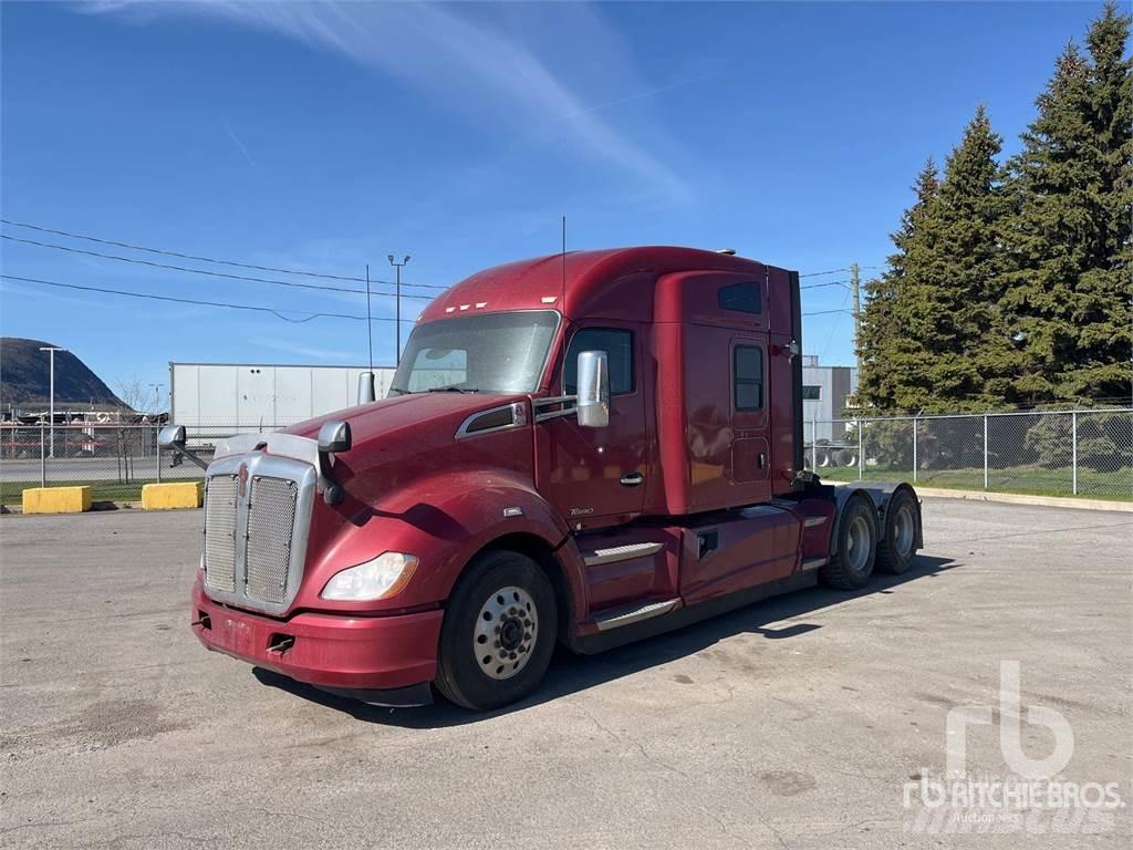 Kenworth T680 Motrici e Trattori Stradali