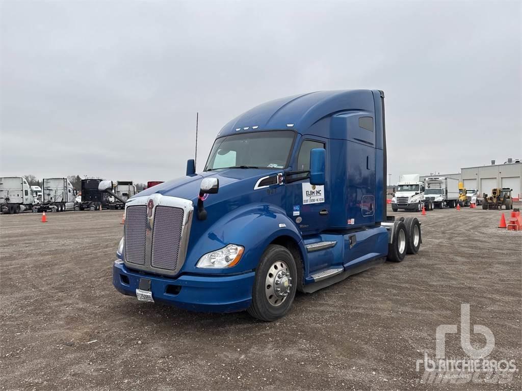 Kenworth T680 Motrici e Trattori Stradali