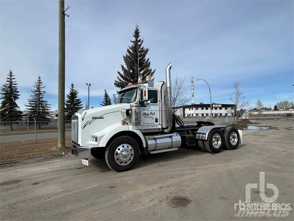Kenworth T800 Motrici e Trattori Stradali