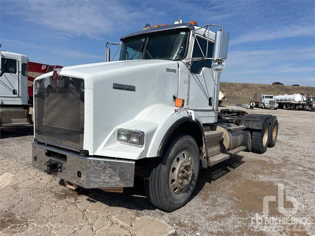Kenworth T800 Motrici e Trattori Stradali