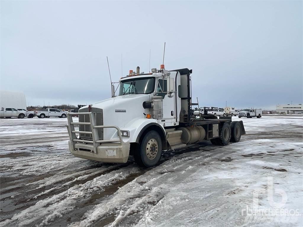 Kenworth T800 Autocarro pianale / argano