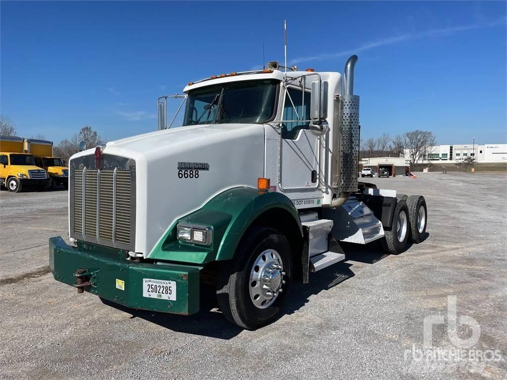 Kenworth T800 Motrici e Trattori Stradali