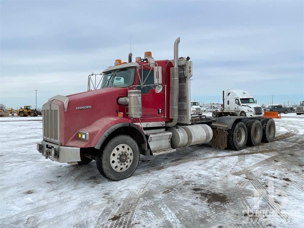 Kenworth T800 Motrici e Trattori Stradali