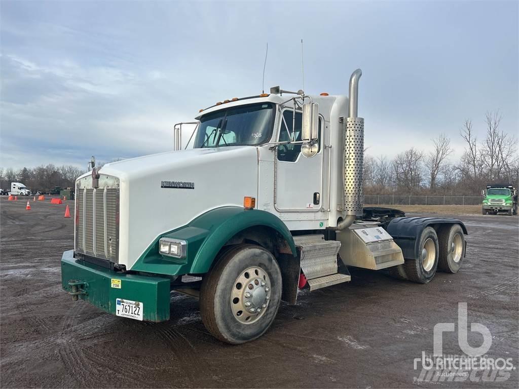 Kenworth T800 Motrici e Trattori Stradali