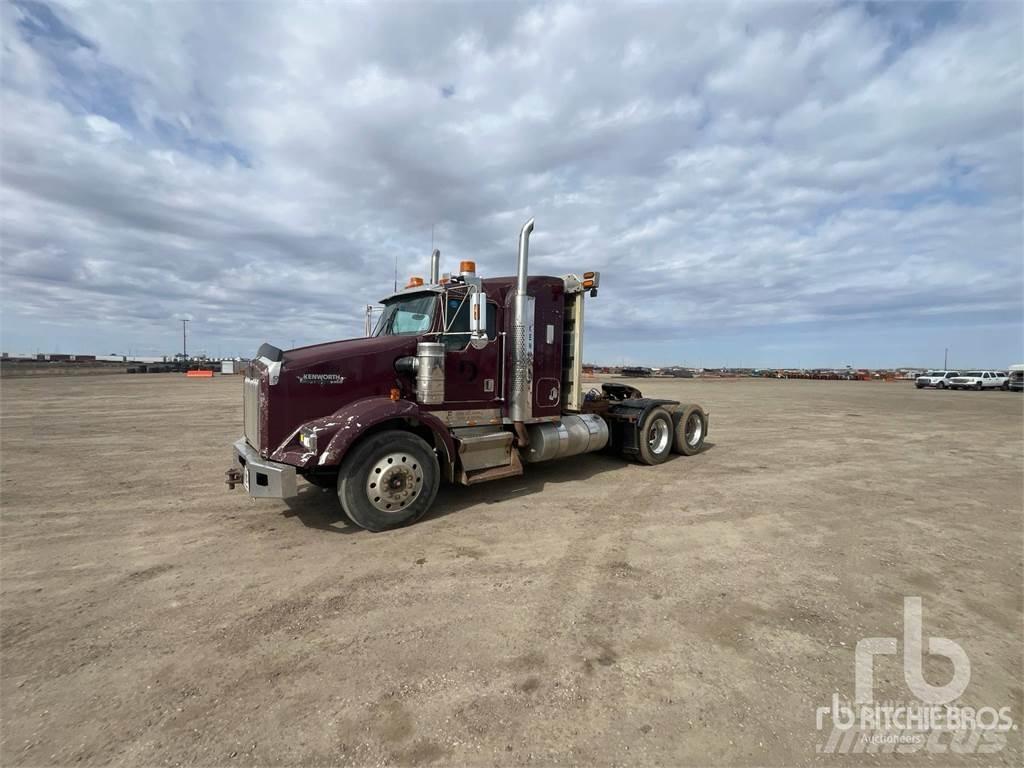 Kenworth T800 Motrici e Trattori Stradali