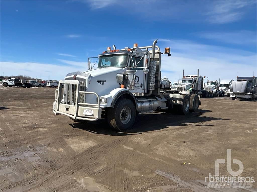 Kenworth T800 Motrici e Trattori Stradali