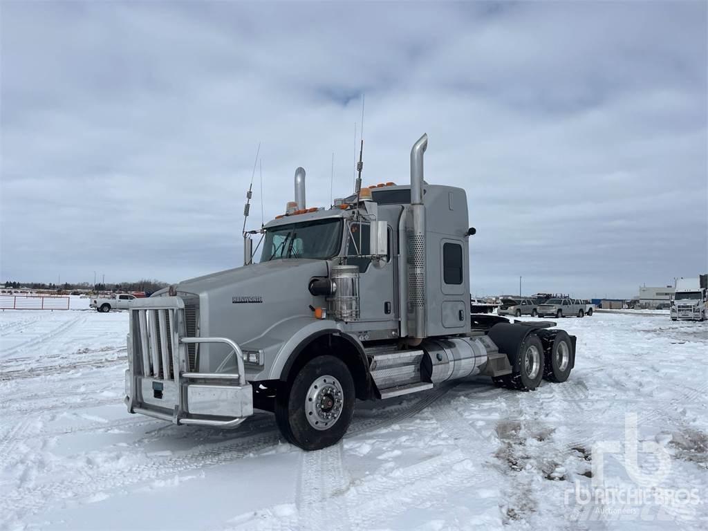 Kenworth T800 Motrici e Trattori Stradali