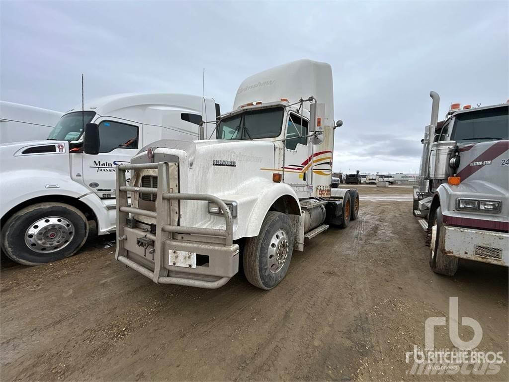 Kenworth T800 Motrici e Trattori Stradali