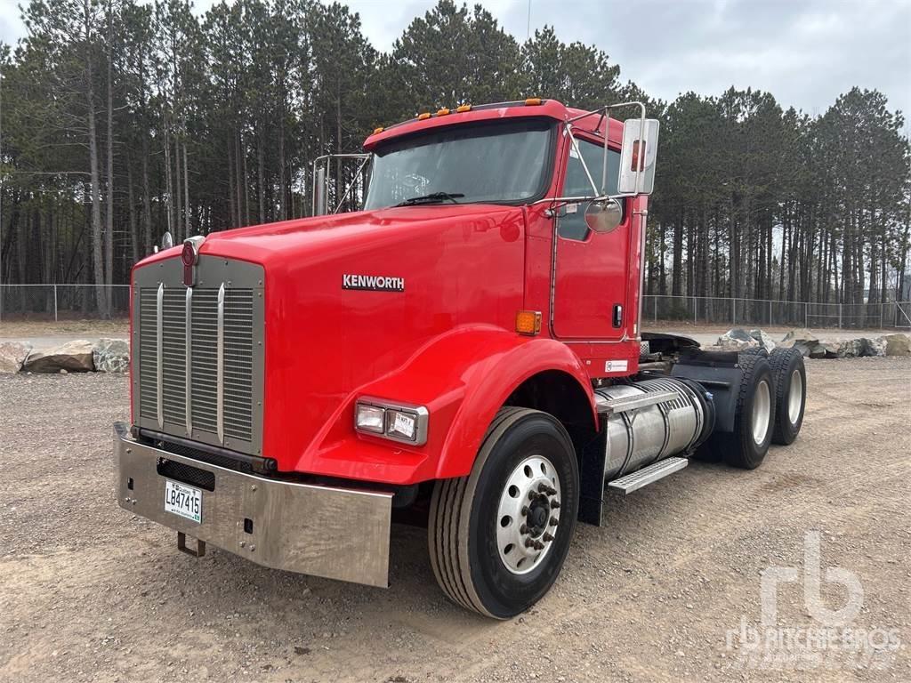 Kenworth T800 Motrici e Trattori Stradali