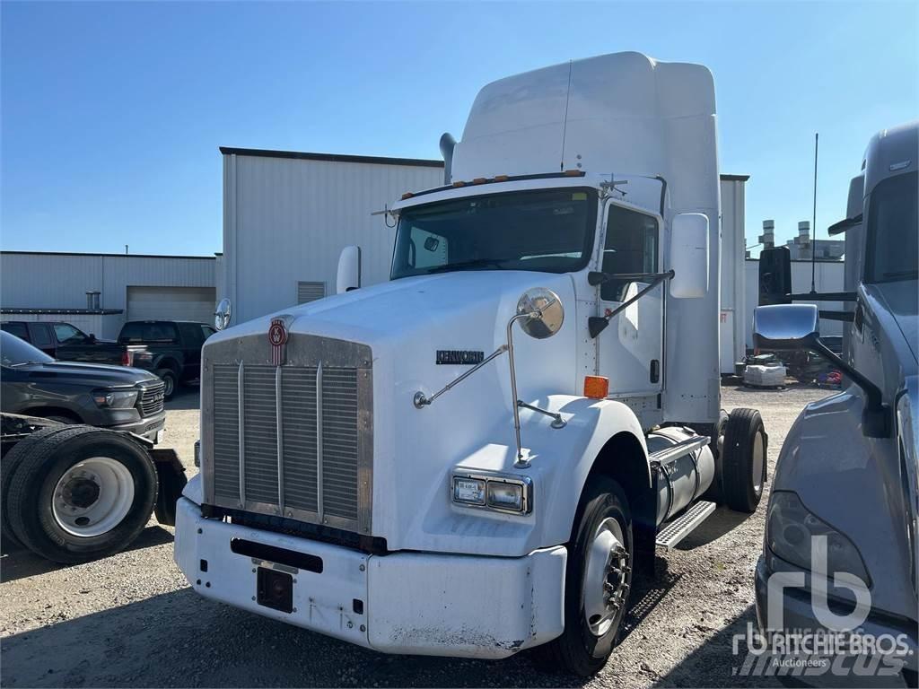 Kenworth T800 Motrici e Trattori Stradali