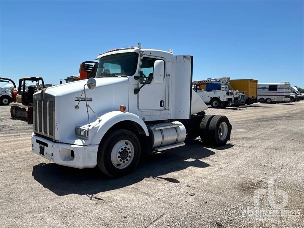Kenworth T800 Motrici e Trattori Stradali