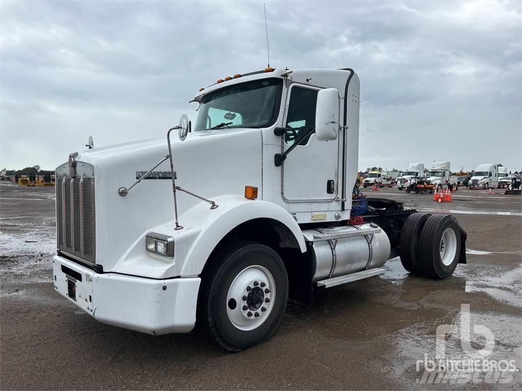 Kenworth T800 Motrici e Trattori Stradali