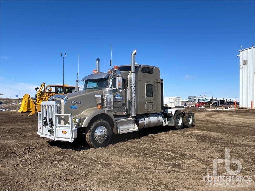 Kenworth T800 Motrici e Trattori Stradali
