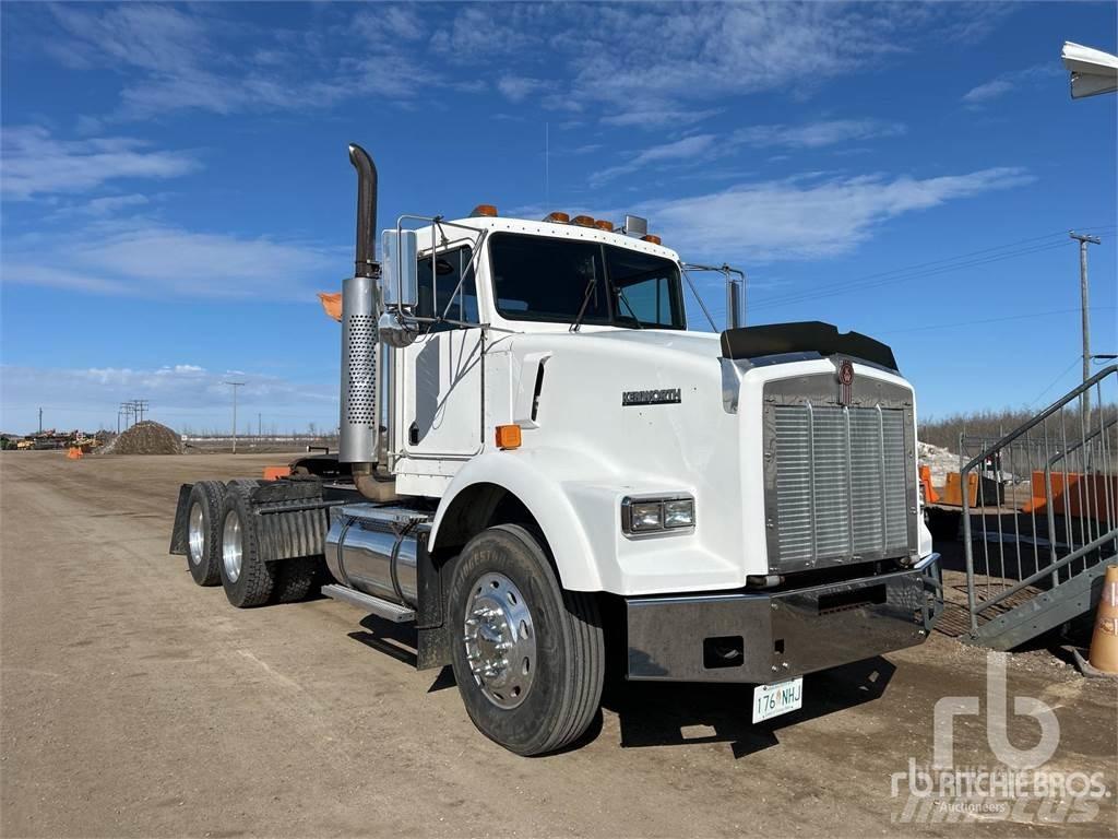Kenworth T800 Motrici e Trattori Stradali