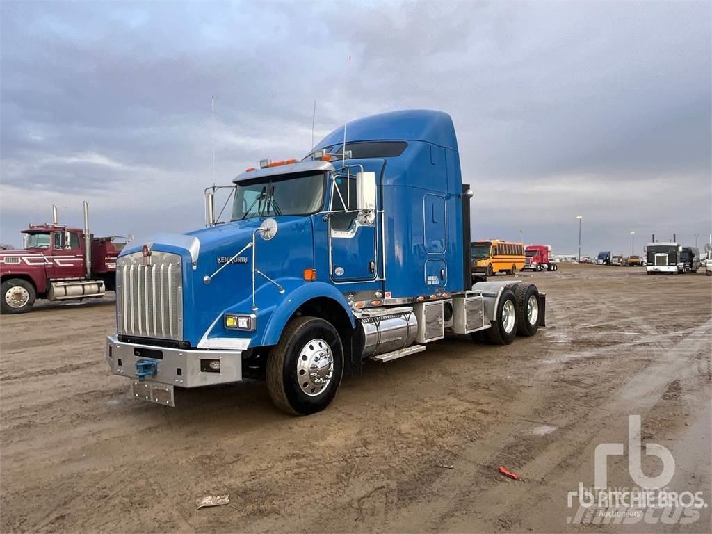 Kenworth T800 Motrici e Trattori Stradali