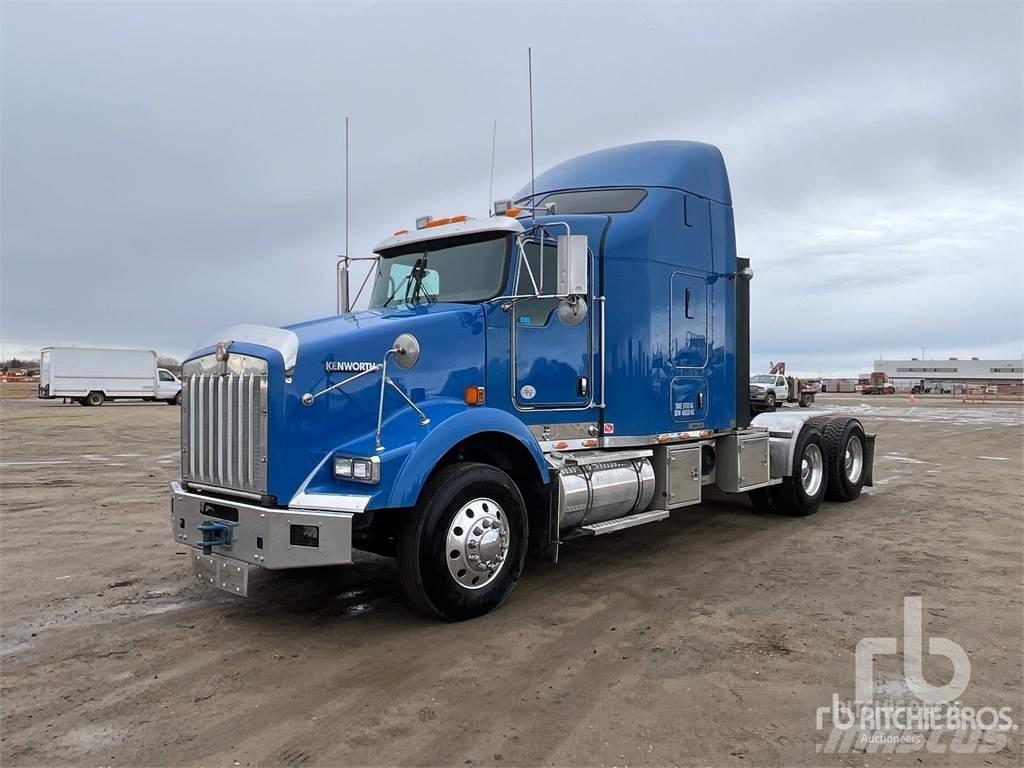 Kenworth T800 Motrici e Trattori Stradali