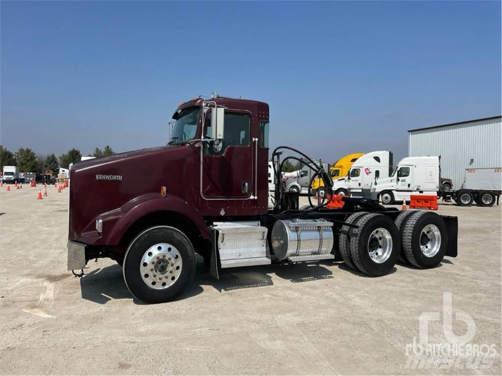 Kenworth T800 Motrici e Trattori Stradali