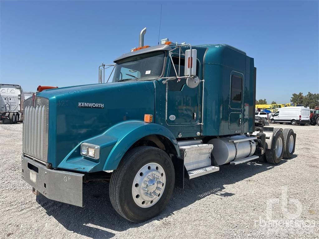 Kenworth T800 Motrici e Trattori Stradali