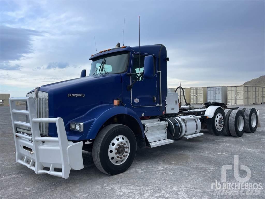 Kenworth T800 Motrici e Trattori Stradali