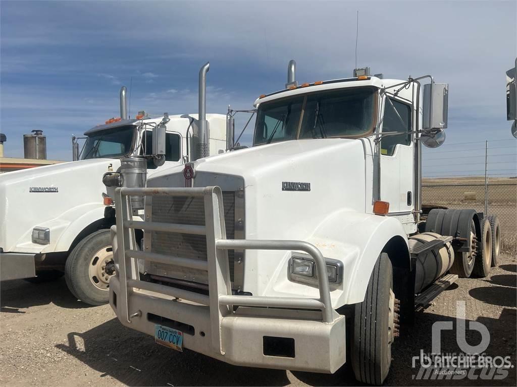 Kenworth T800 Motrici e Trattori Stradali