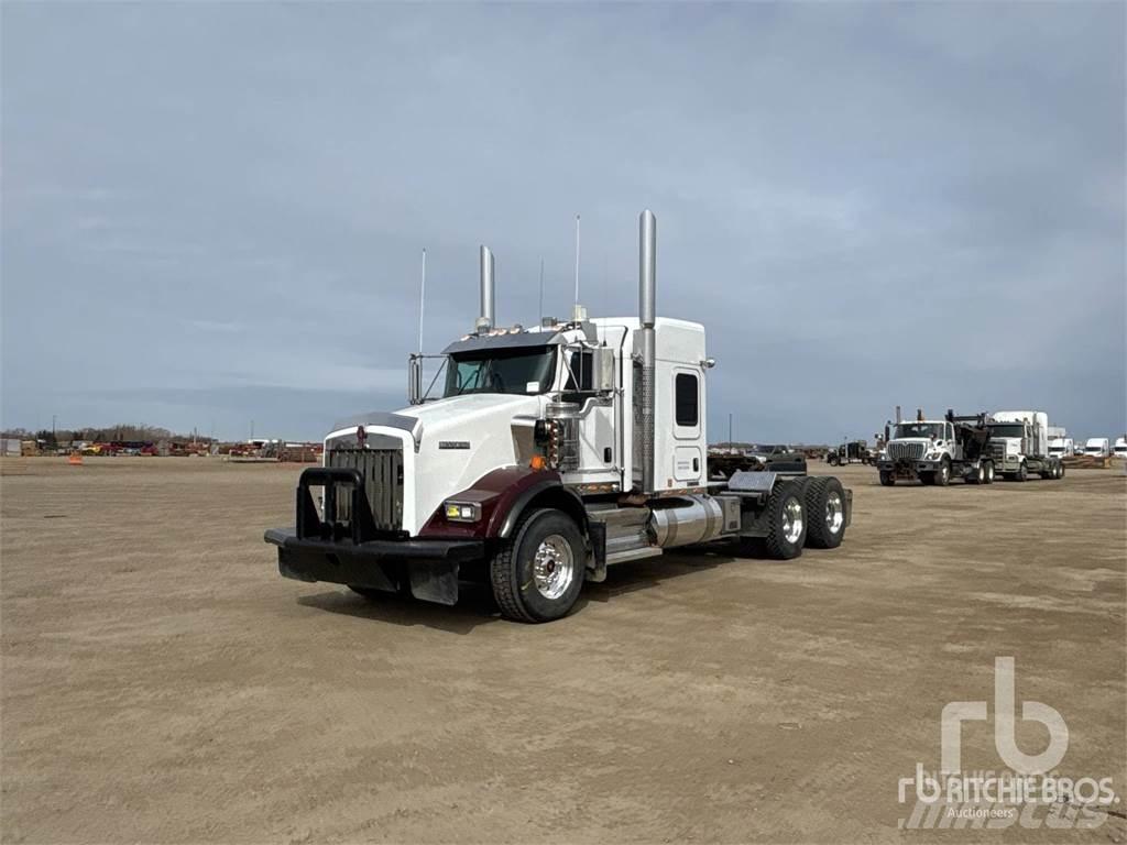 Kenworth T800 Motrici e Trattori Stradali