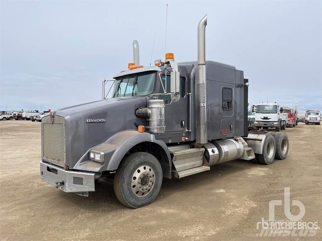 Kenworth T800 Motrici e Trattori Stradali