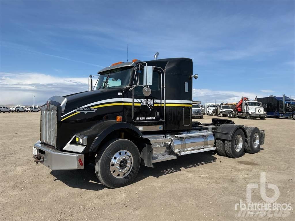 Kenworth T800 Motrici e Trattori Stradali