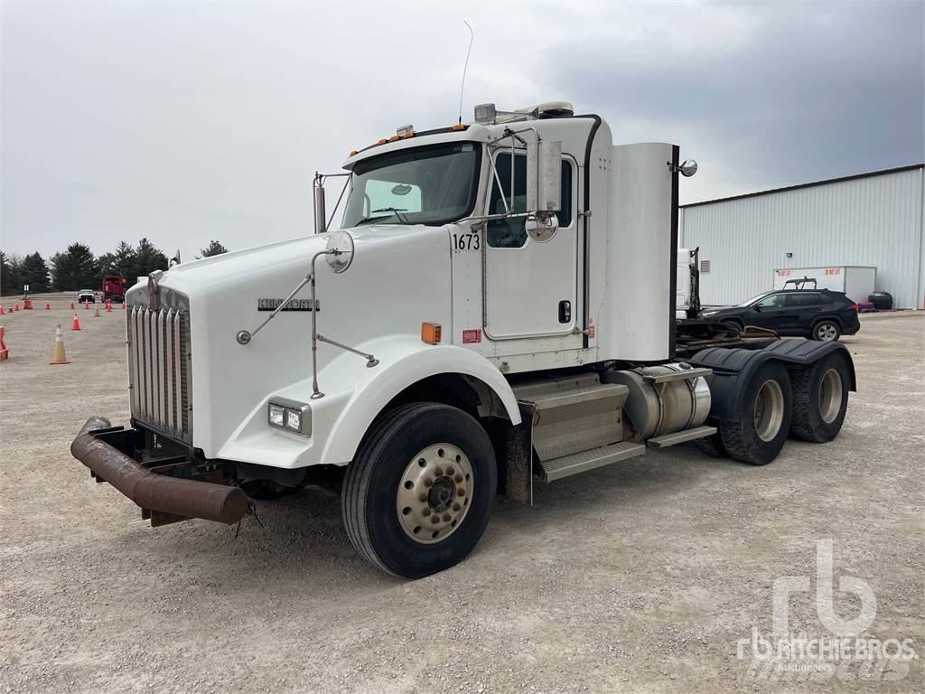 Kenworth T800 Motrici e Trattori Stradali