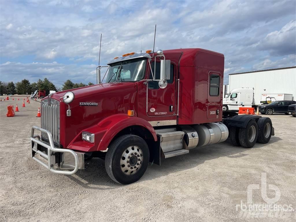 Kenworth T800 Motrici e Trattori Stradali
