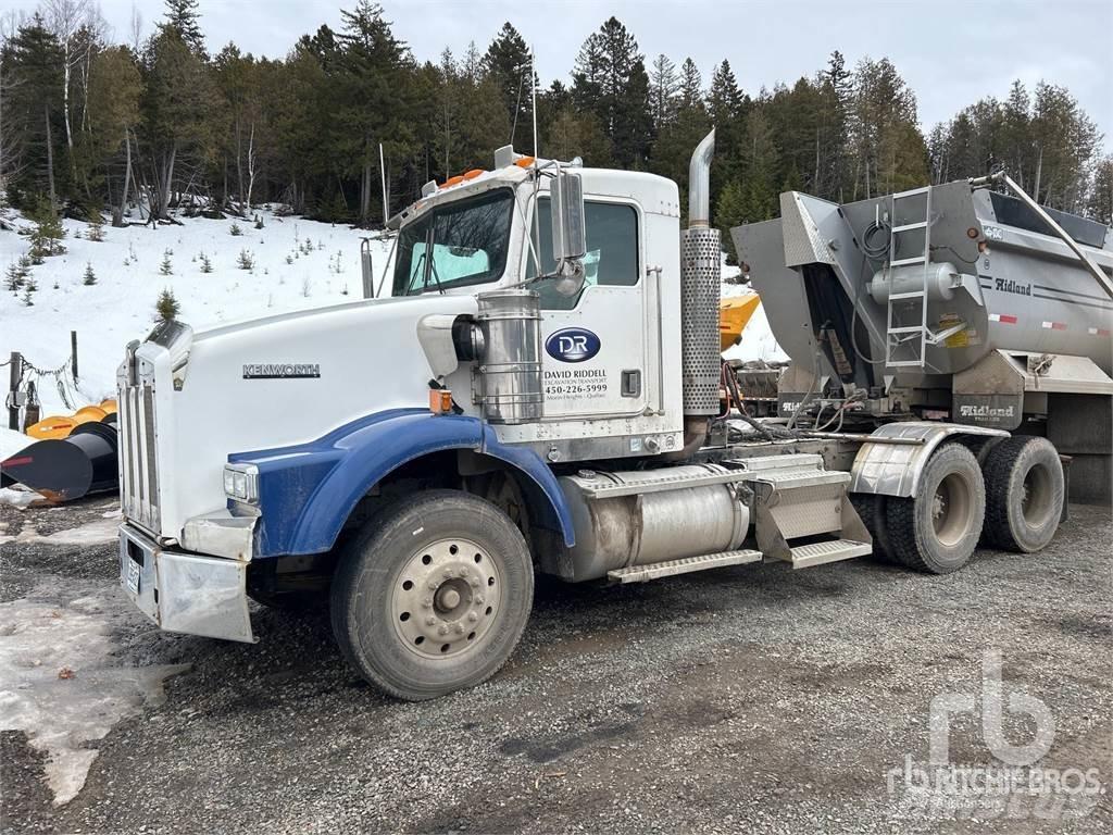 Kenworth T800 Motrici e Trattori Stradali