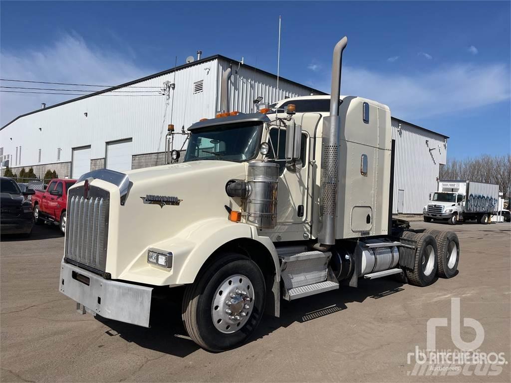 Kenworth T800 Motrici e Trattori Stradali