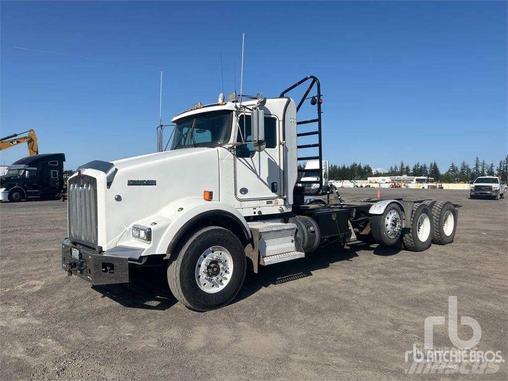 Kenworth T800 Autocabinati