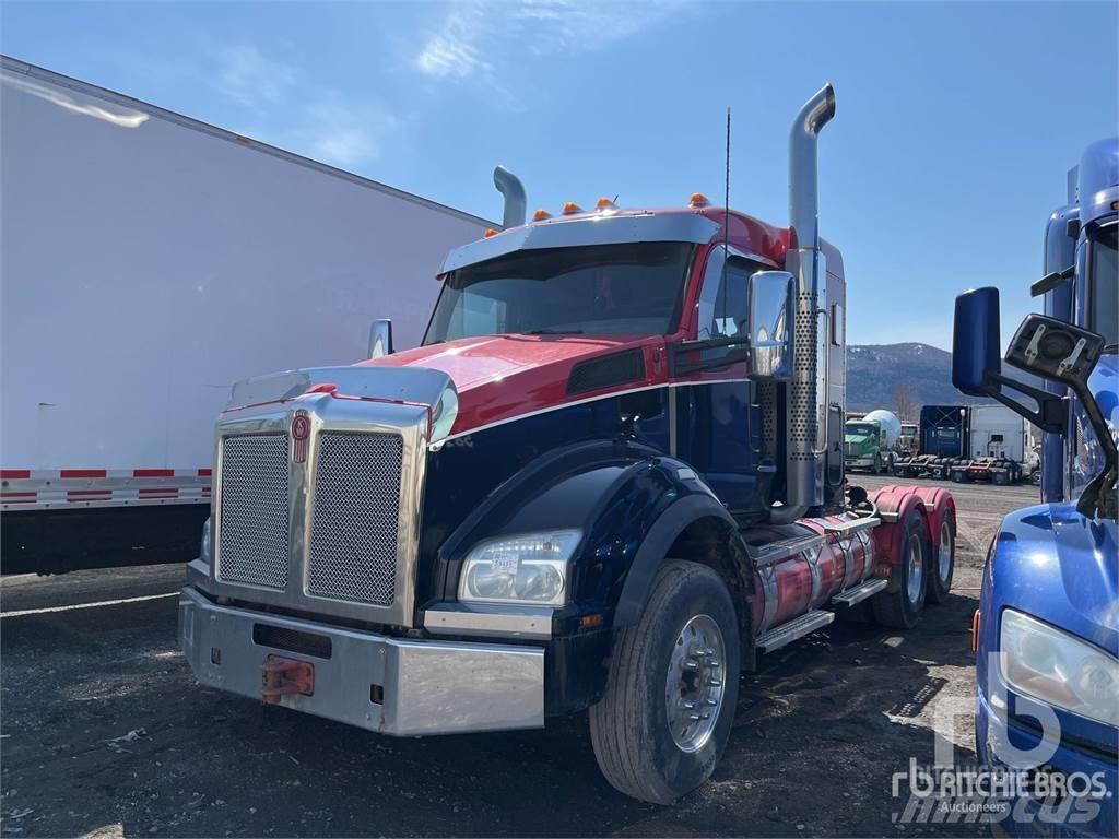 Kenworth T880 Motrici e Trattori Stradali