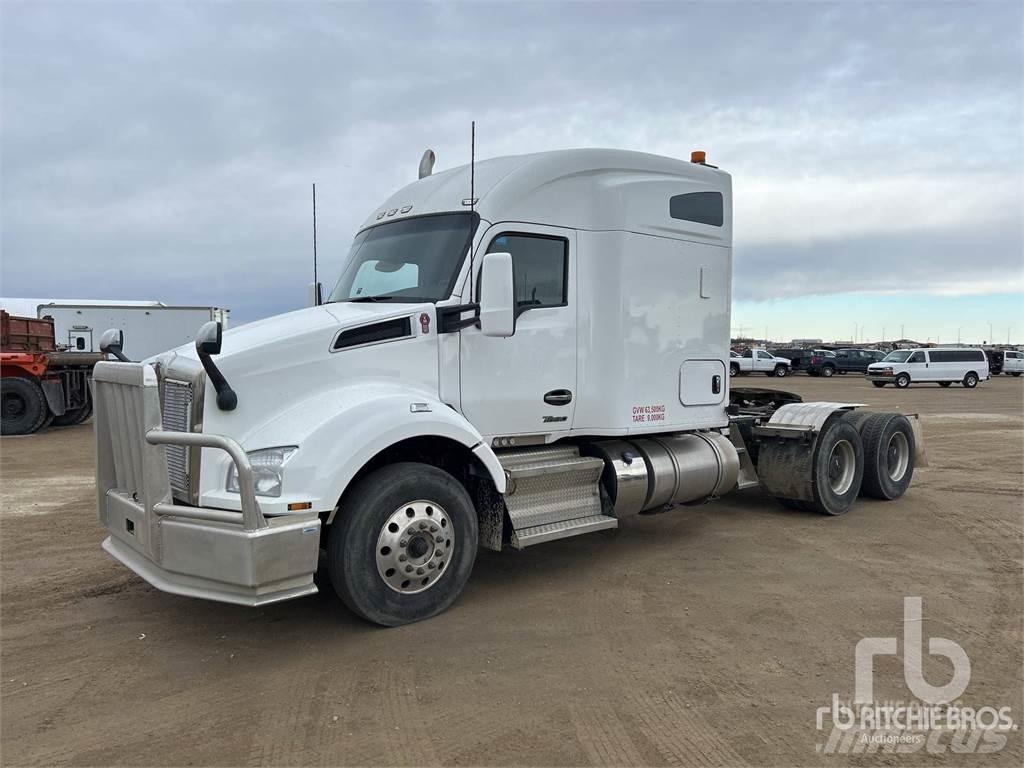 Kenworth T880 Motrici e Trattori Stradali